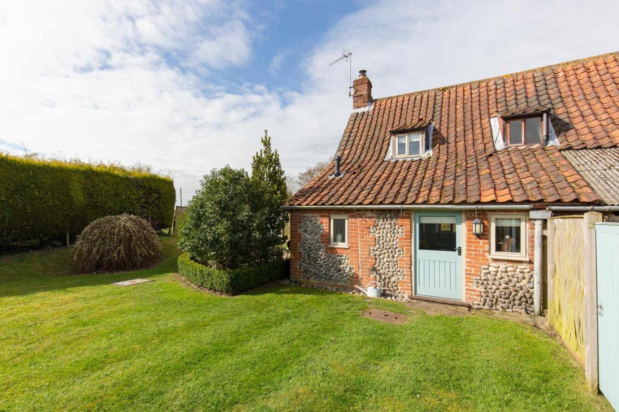 Garden Cottage West Beckham Exteriér fotografie